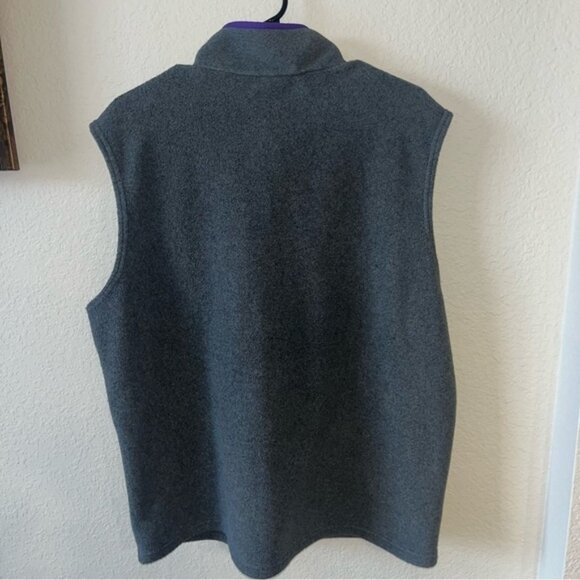 Patagonia Men’s Synchilla Grey with Purple Accents Vest Size XLarge - Picture 4 of 7